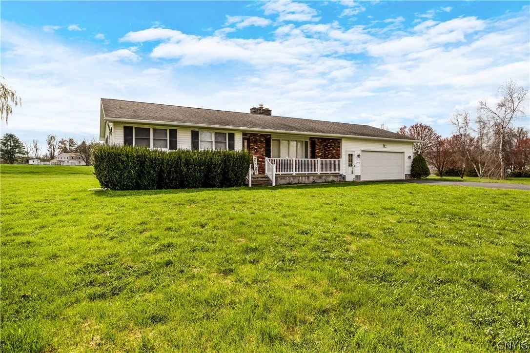 Photo of 282 Windfall Road