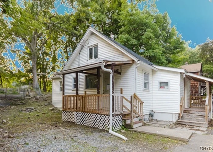 Photo of 18 Hillside Place