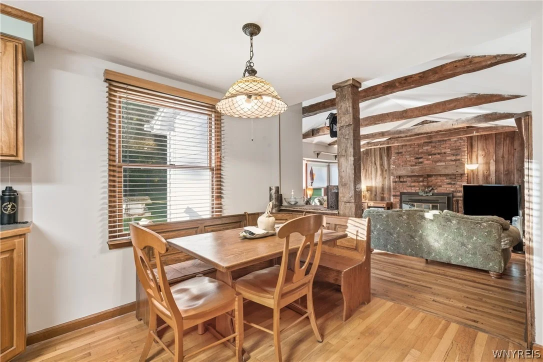 Photo of 6876 Creekview Drive