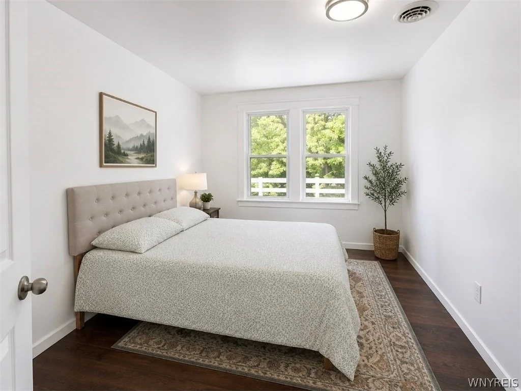 Photo of 31 Weber Avenue