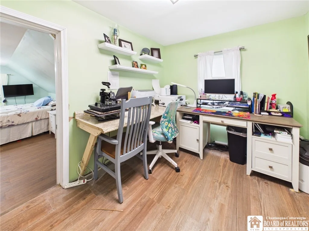Photo of 212 N 6th Street