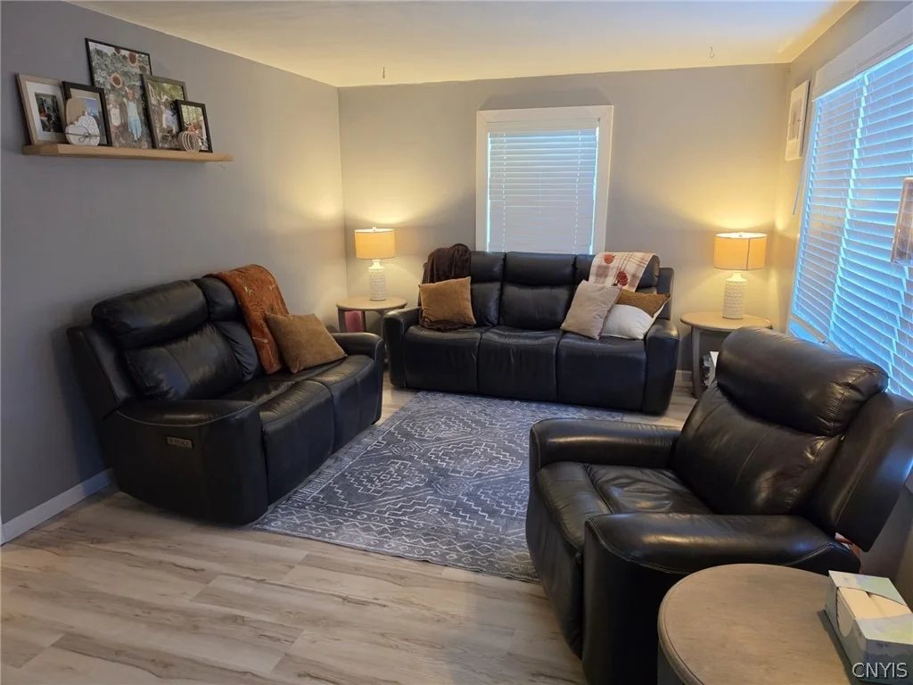 Photo of 3679 Brutus Road