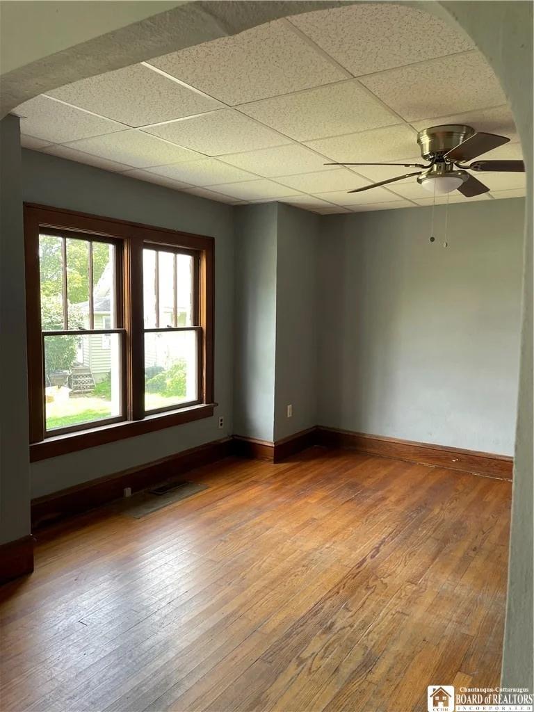 Photo of 57 Mapleshade Avenue