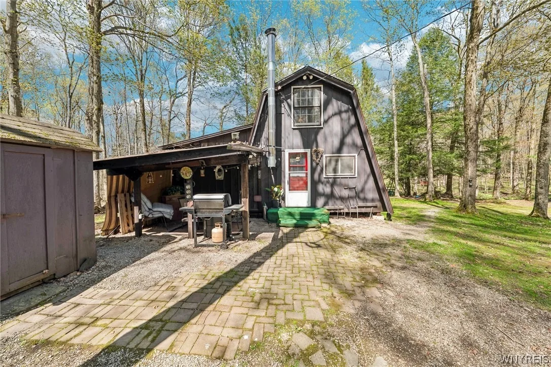 Photo of 3890 Weber Road