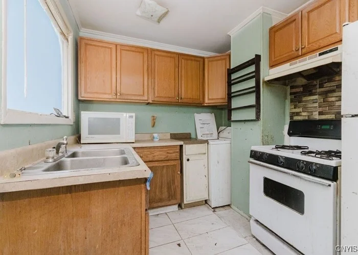 Photo of 18 Hillside Place