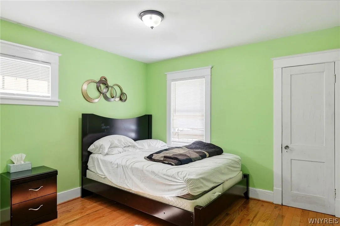 Photo of 434 Highgate Avenue