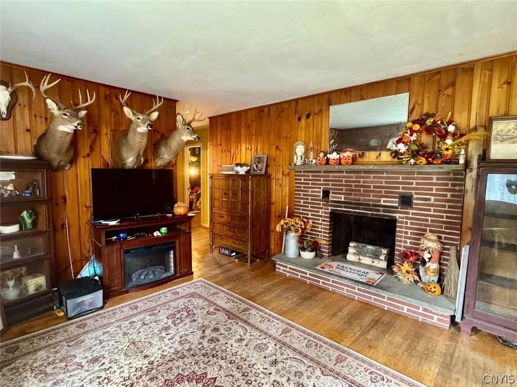 Photo of 503 Brewer Road