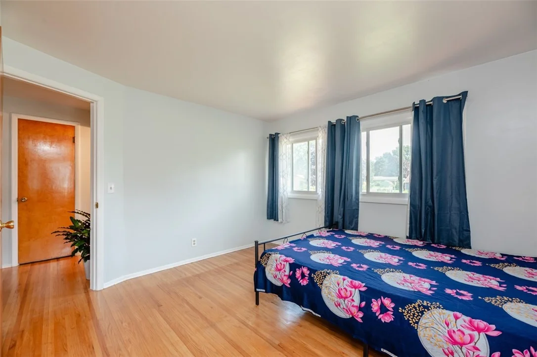 Photo of 585 Meadowbriar Road