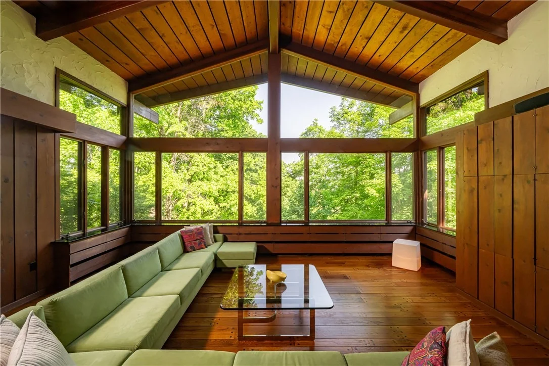 Photo of 122 Ridgeview Road
