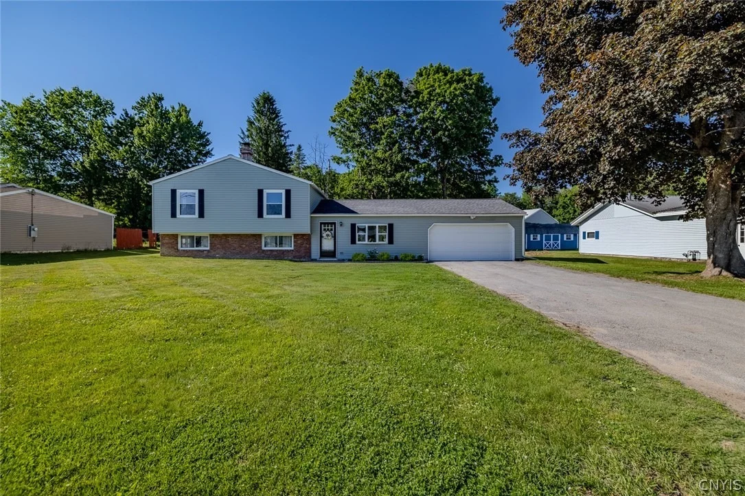 Photo of 6453 Milles Drive