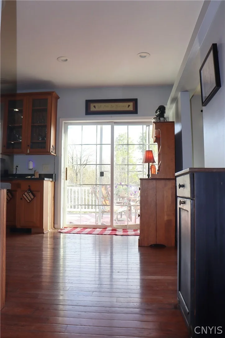 Photo of 1076 Curtiss Road