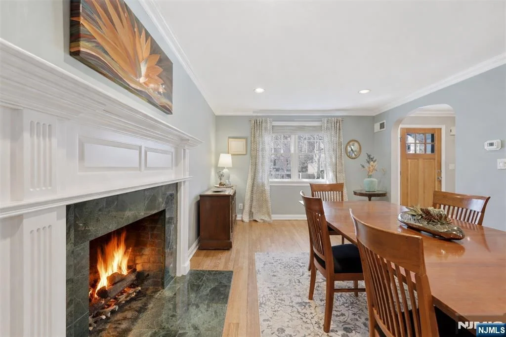 Photo of 89 Surrey