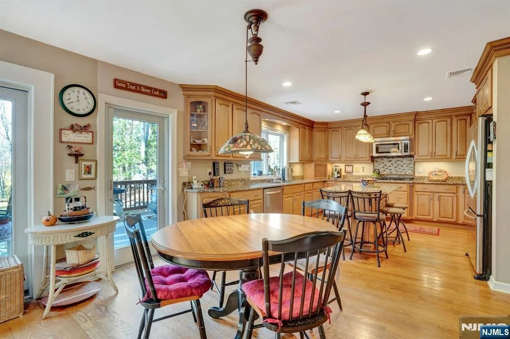 Photo of 237 Cedar