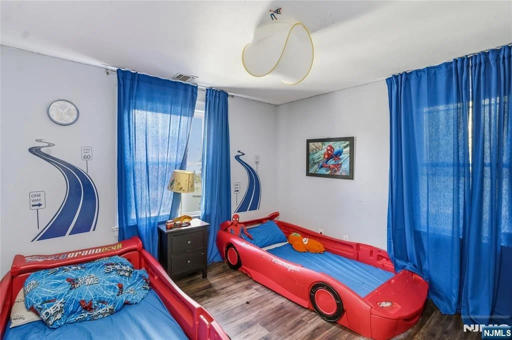 Photo of 283 Hamilton