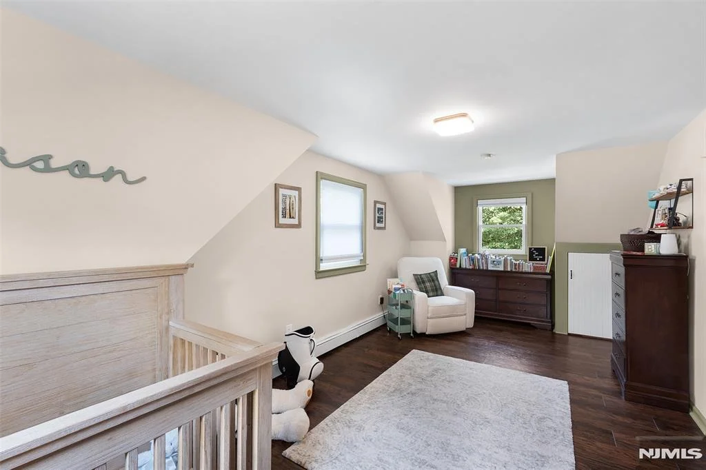 Photo of 32 Foothill