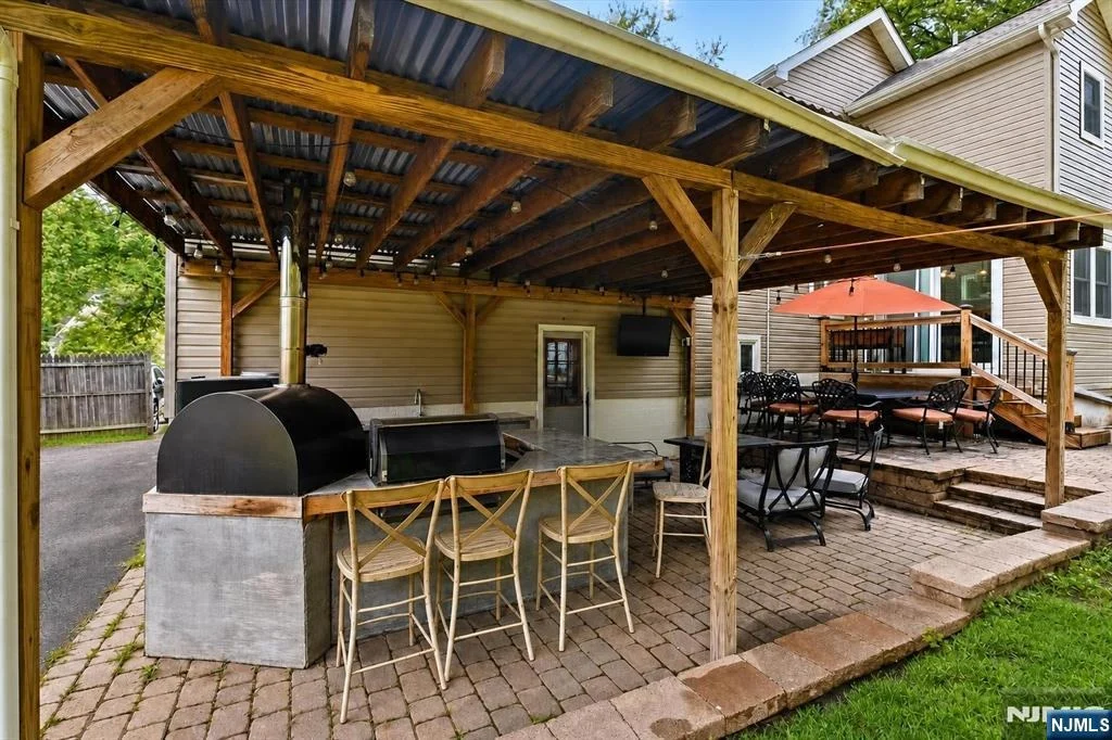 Photo of 1471 Terrill