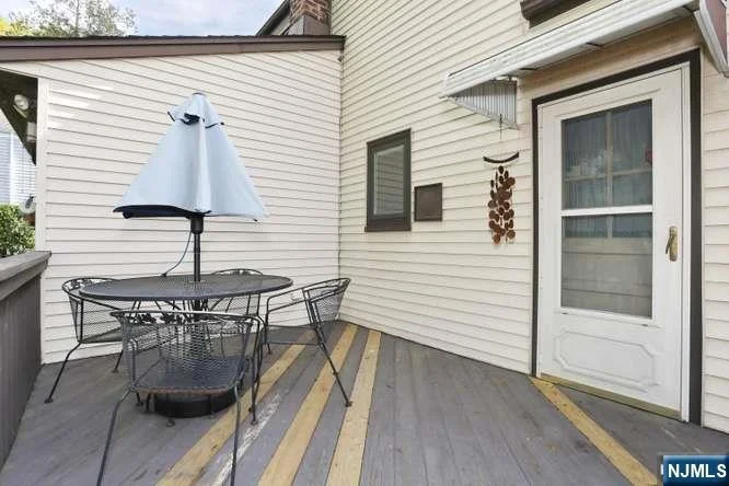 Photo of 405 Terhune