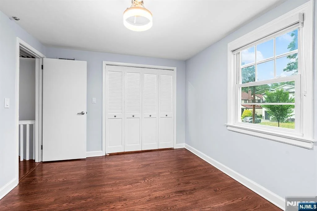 Photo of 175 Manning