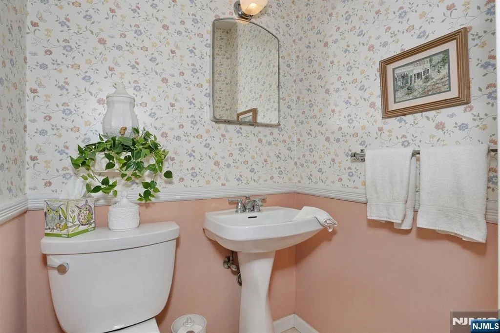 Photo of 222 Merritt