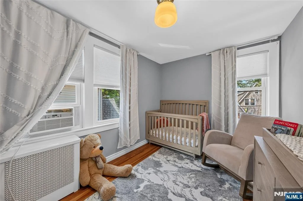 Photo of 129 Demarest
