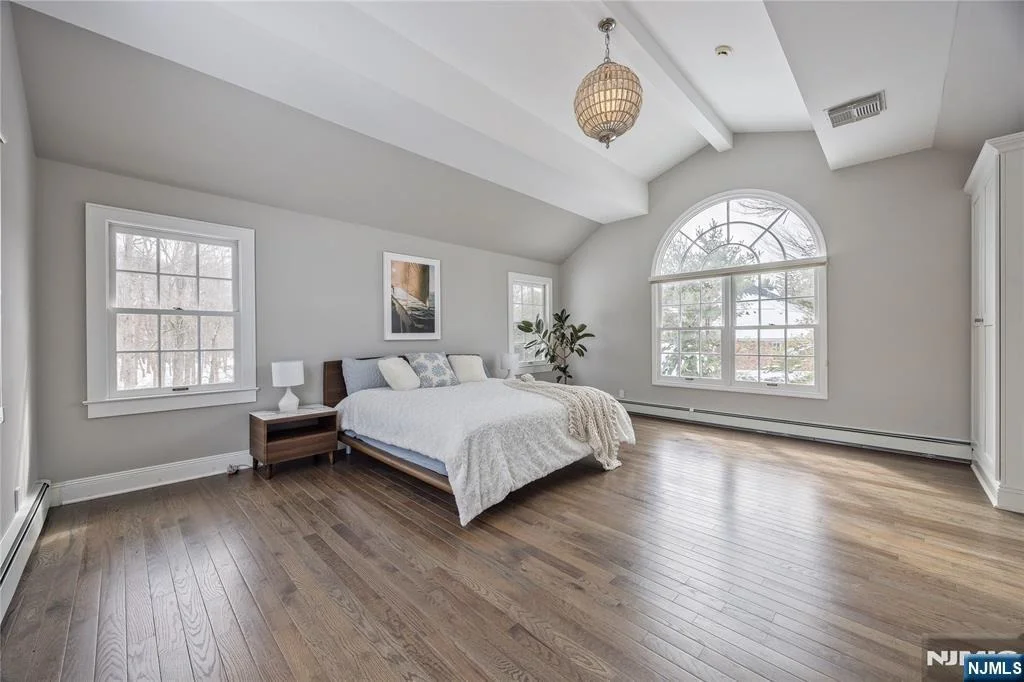 Photo of 202 Chestnut Ridge