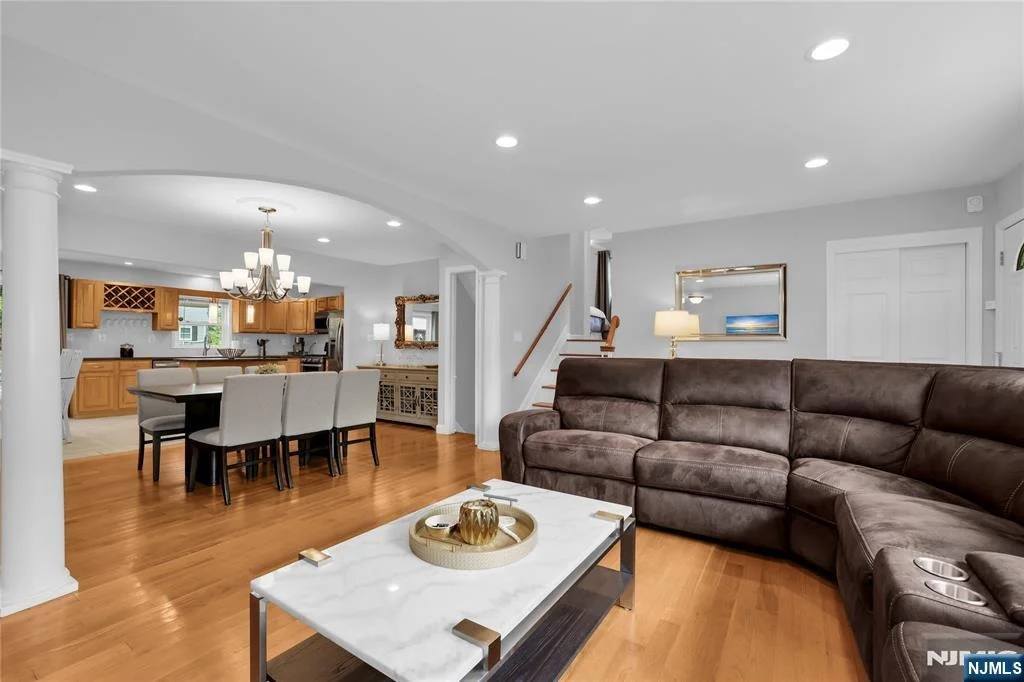 Photo of 23 Meadow