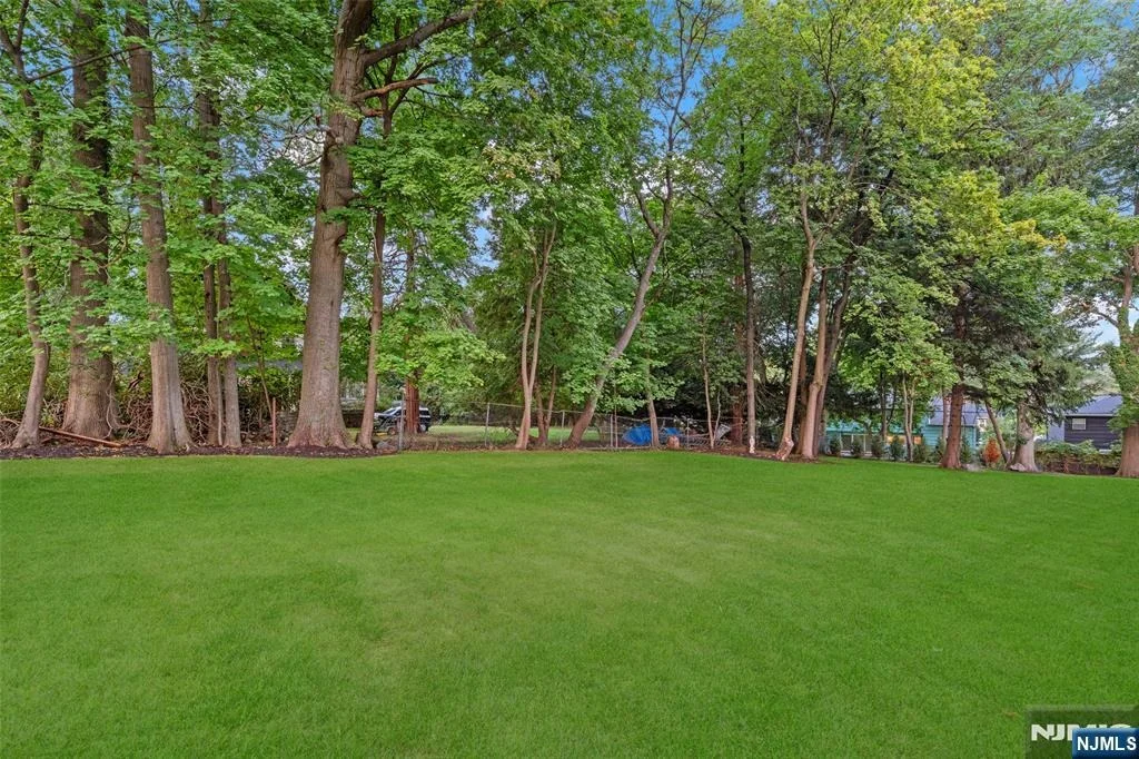 Photo of 517 Park