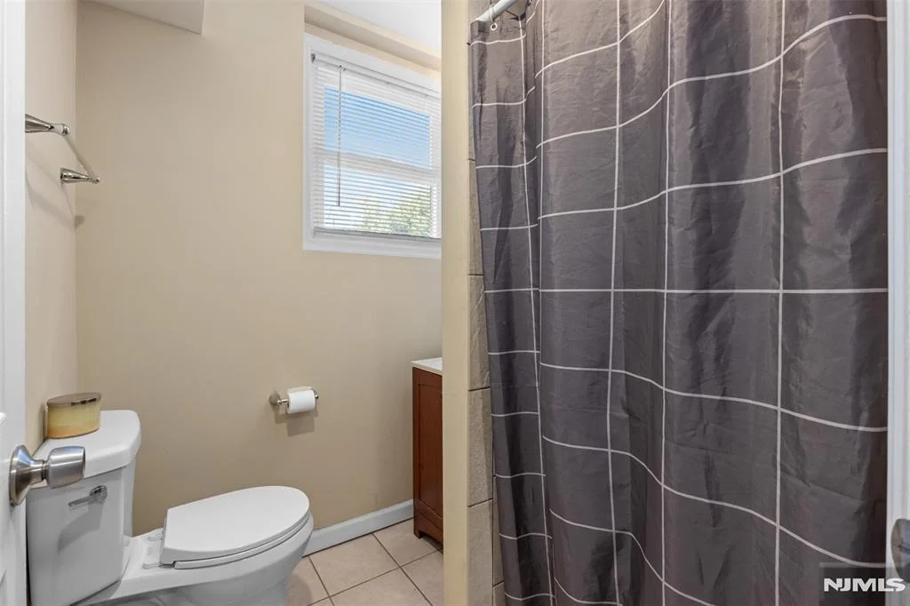 Photo of 404 Simons