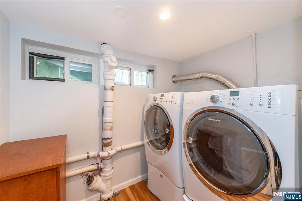 Photo of 85 Evergreen