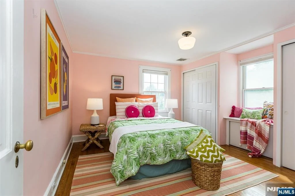 Photo of 36 Chapman
