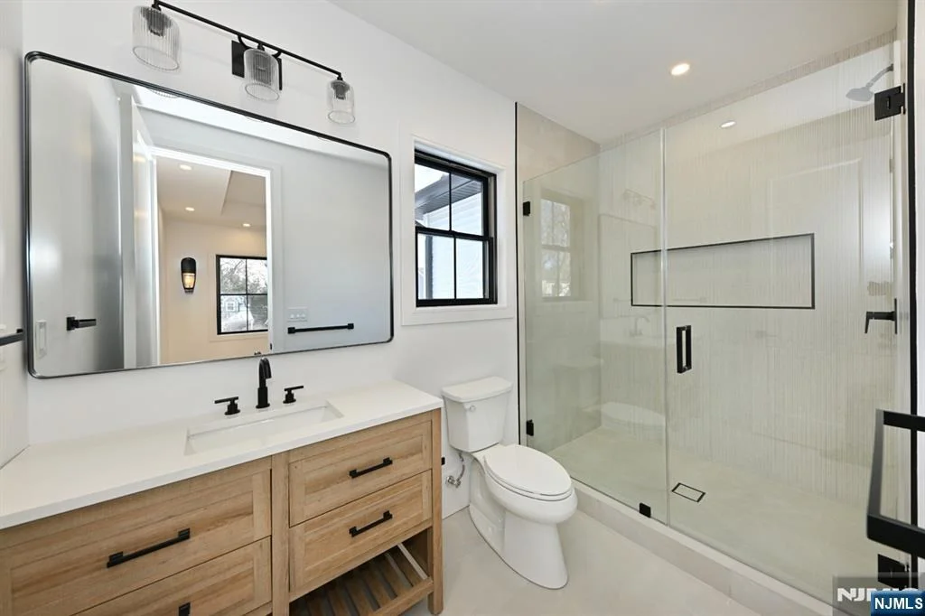 Photo of 212 Monroe