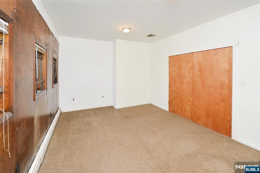 Photo of 73 S Prospect