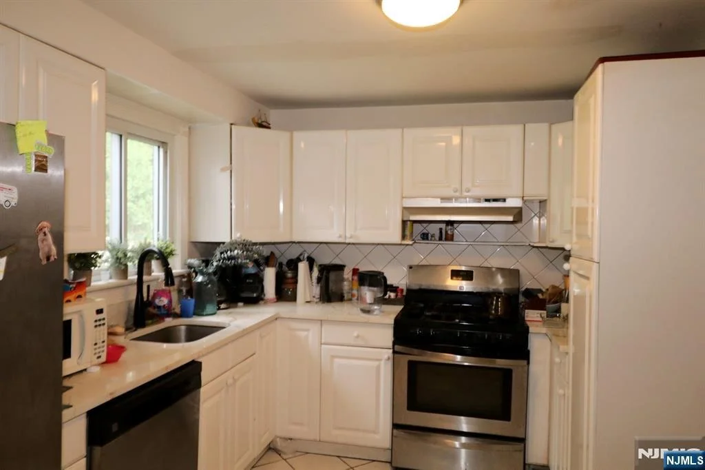 Photo of 236 Ross