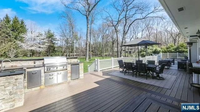 Photo of 202 Chestnut Ridge