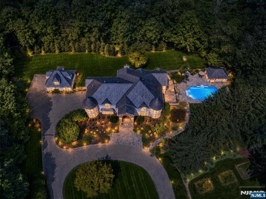 Photo of 38 Bridle