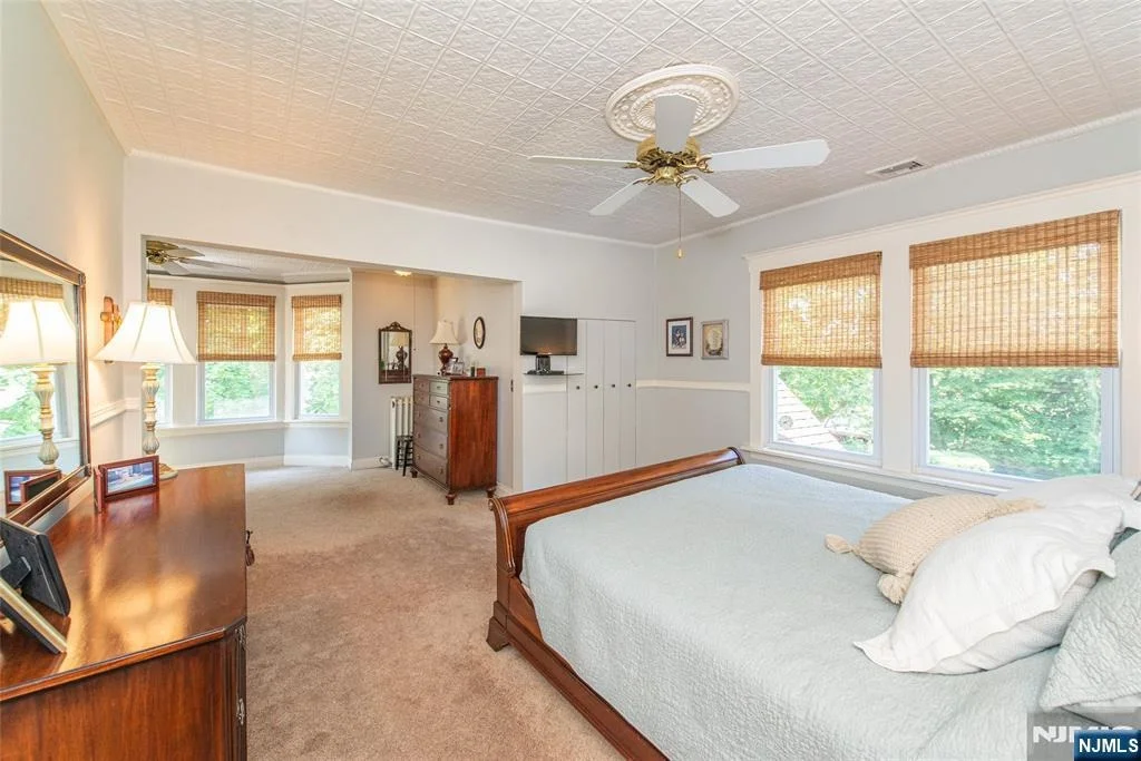Photo of 11 Hillcrest