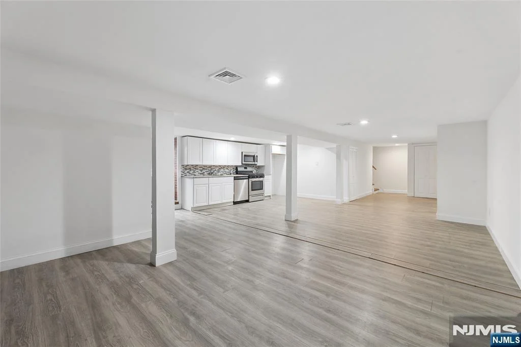 Photo of 707 Chadwick