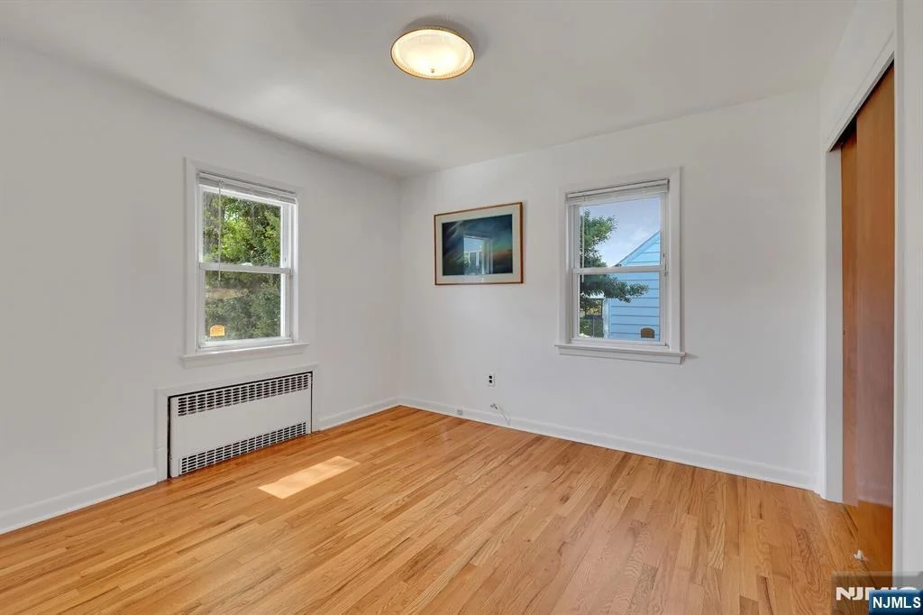Photo of 287 Jackson