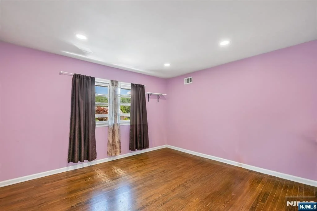 Photo of 101 Pinecrest