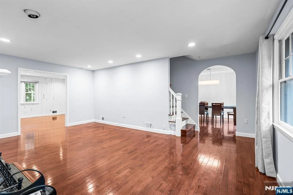 Photo of 175 Manning