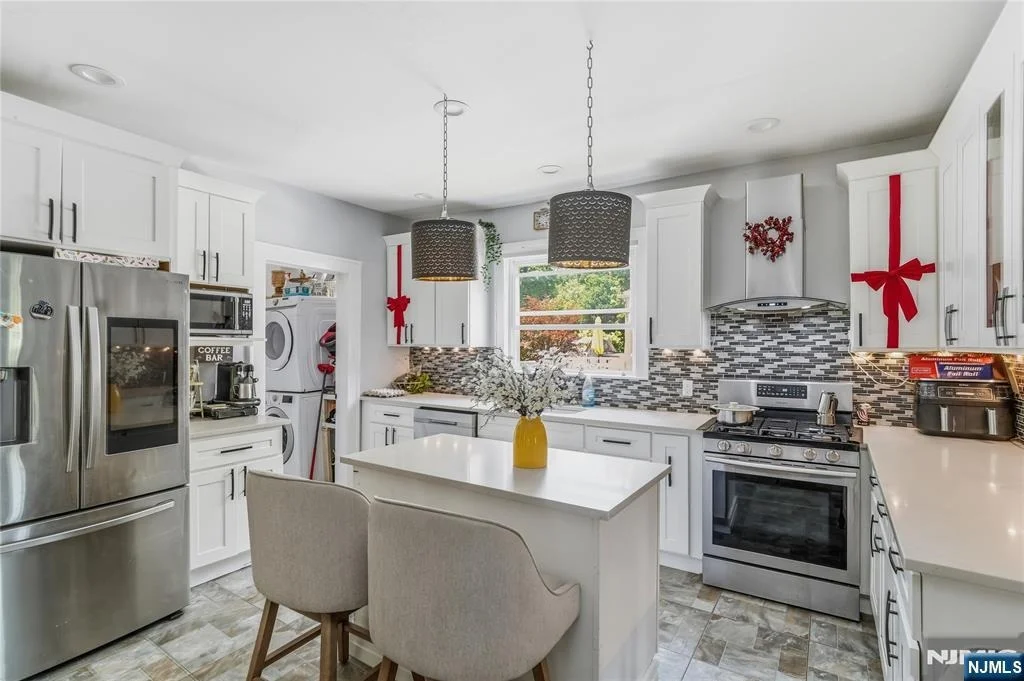 Photo of 283 Hamilton