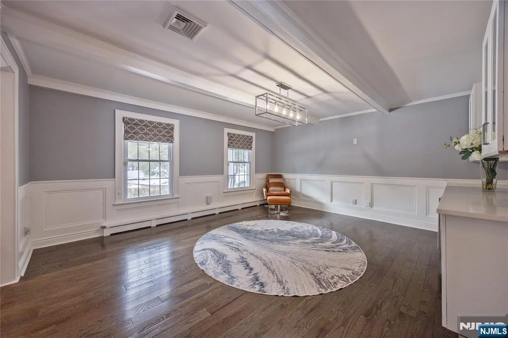 Photo of 202 Chestnut Ridge