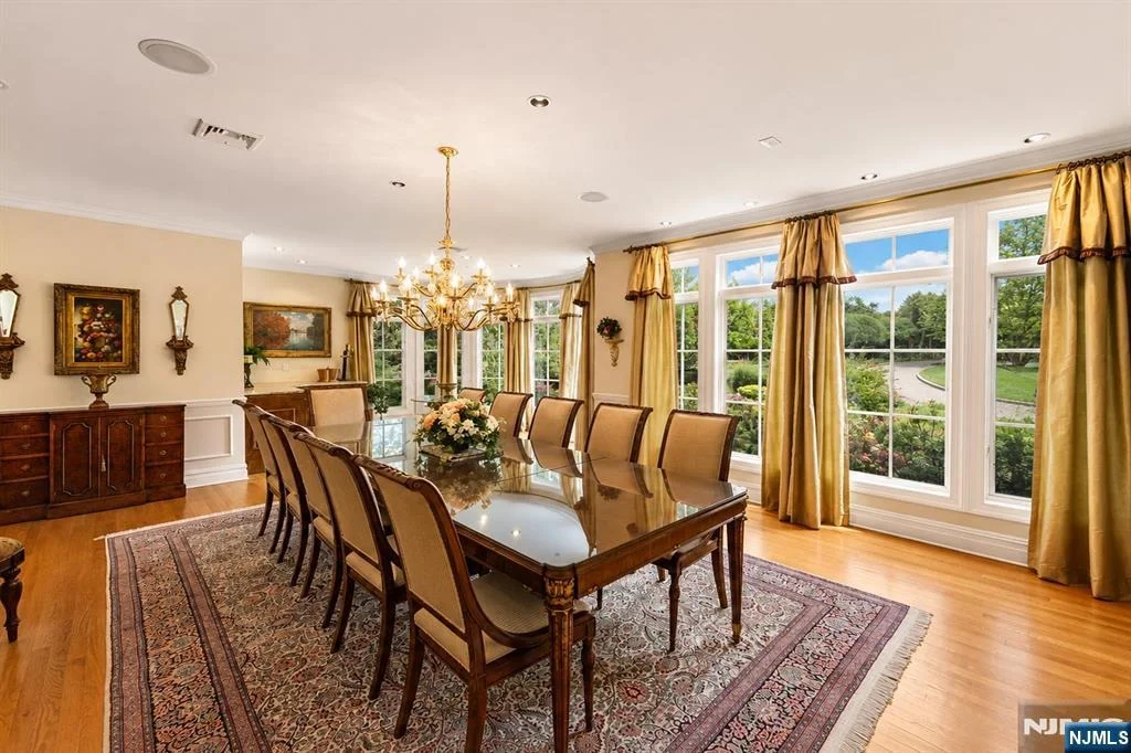 Photo of 38 Bridle