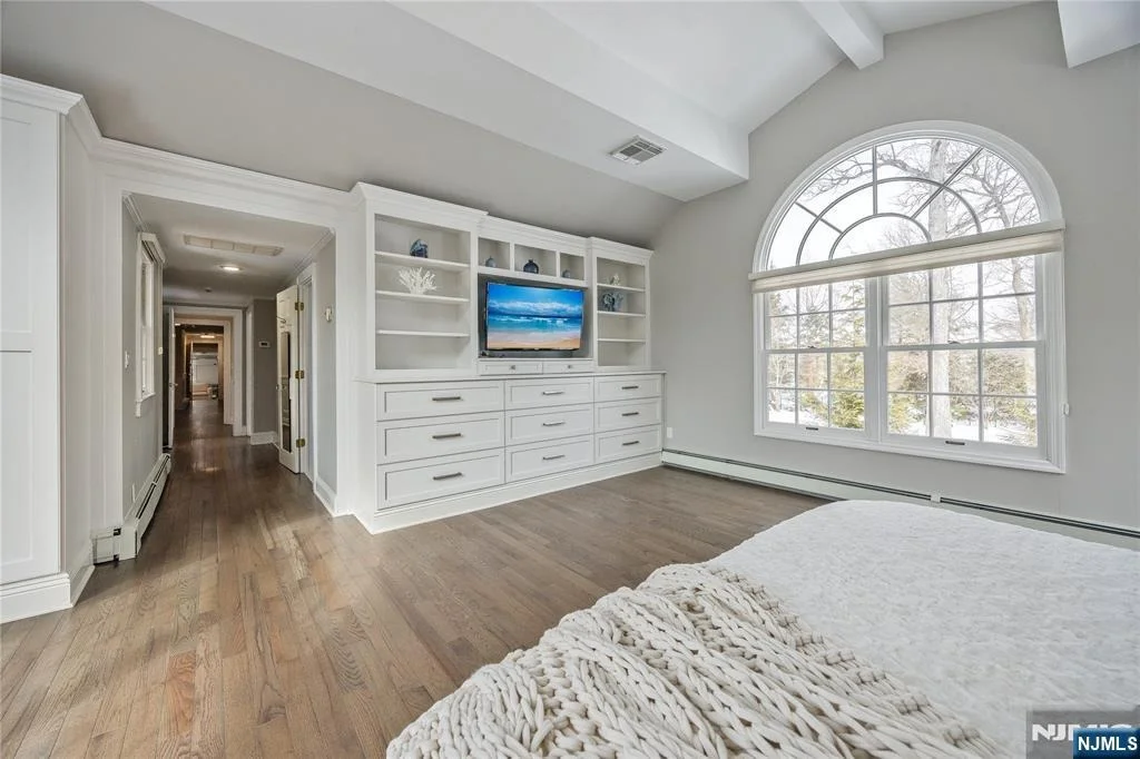 Photo of 202 Chestnut Ridge