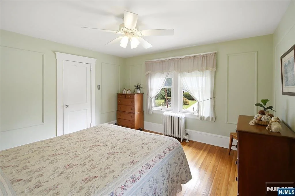 Photo of 156 Larch
