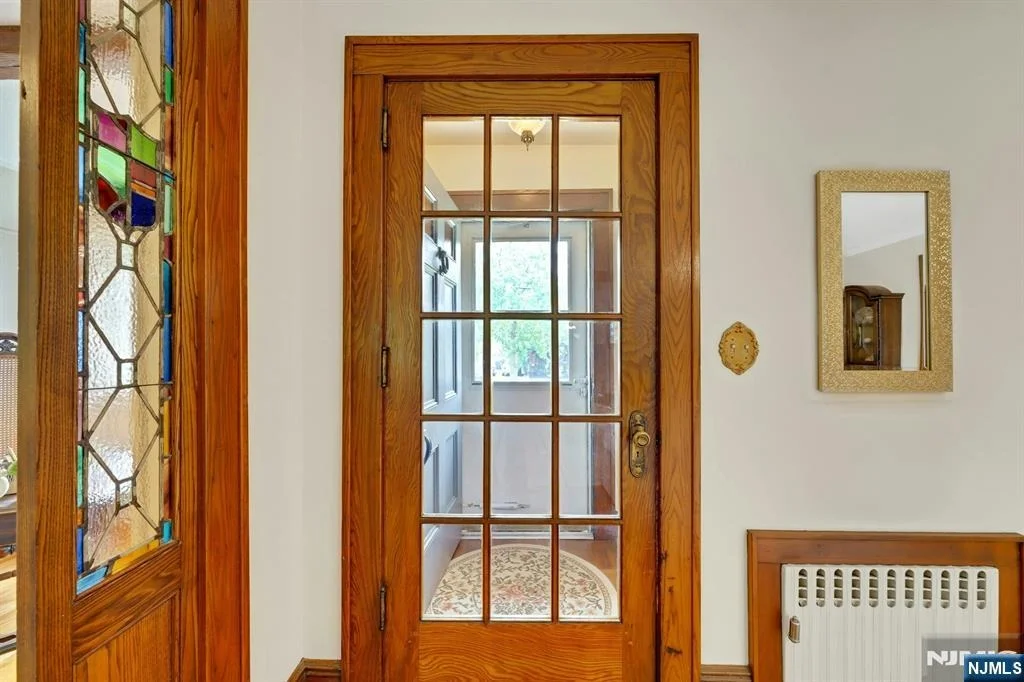 Photo of 224 Euclid