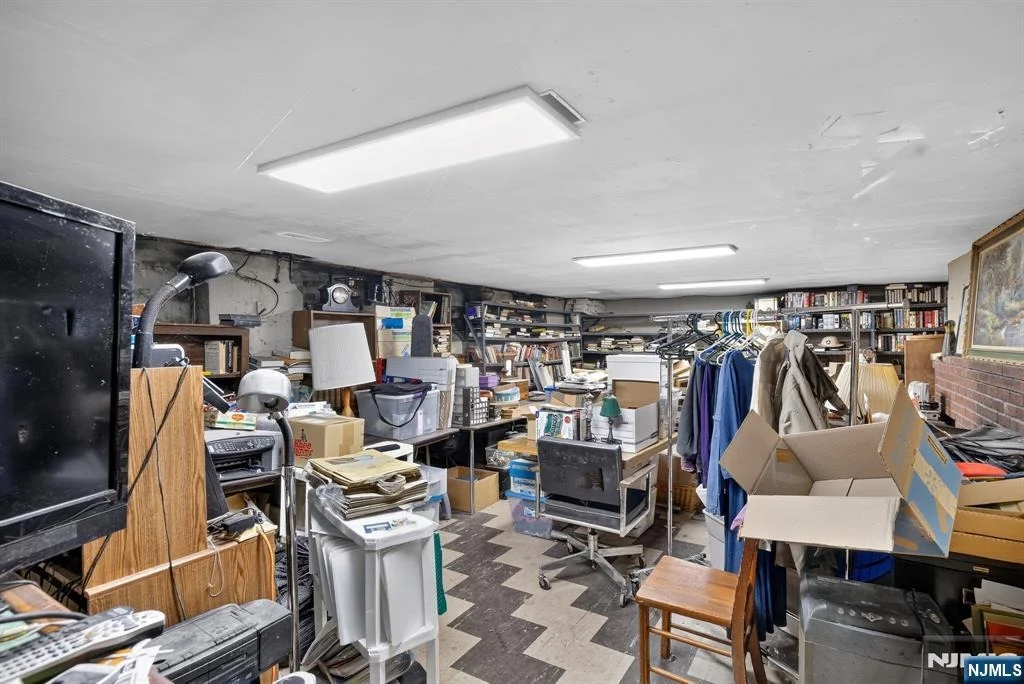 Photo of 214 Berdan
