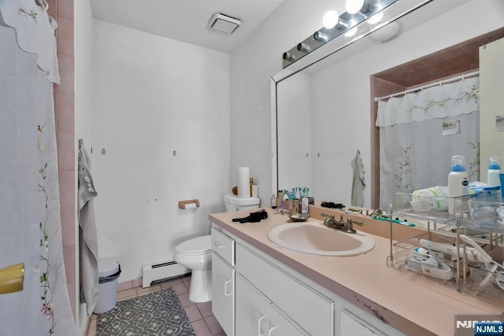 Photo of 266 Garibaldi