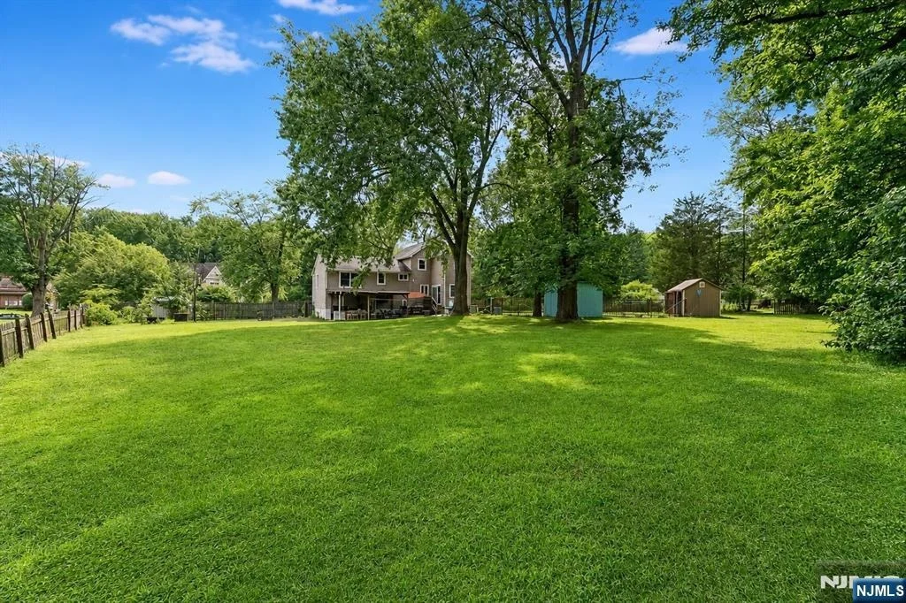 Photo of 1471 Terrill