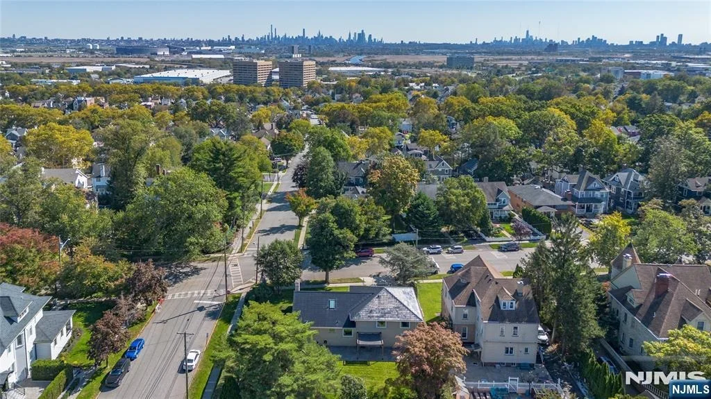 Photo of 182 Ridge